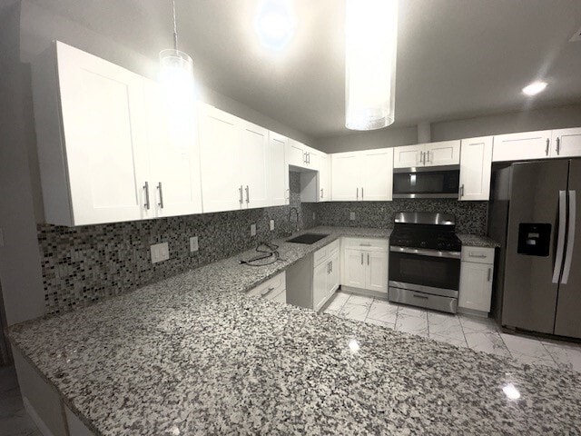 Building Photo - 9013 Lugary Dr