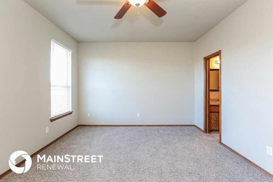 Building Photo - 1801 Pennington Cir
