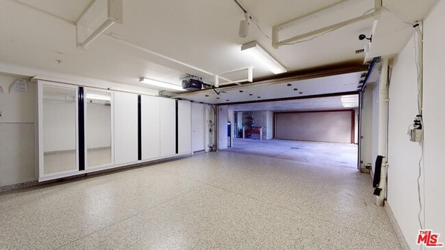 Building Photo - 642 Hermosa Ave