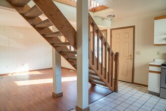 Building Photo - (45) 99-103 Chittenden Avenue