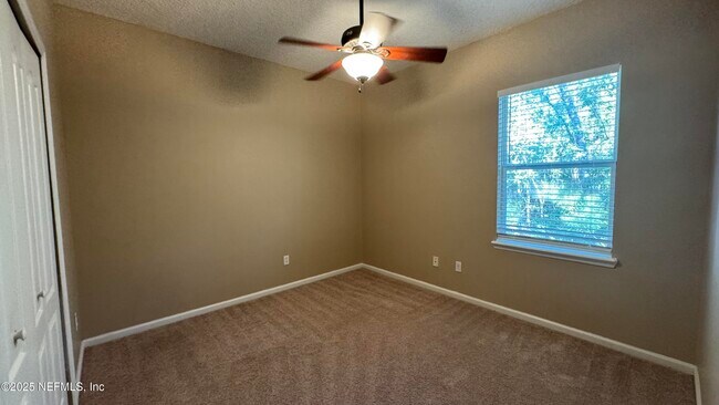 Building Photo - 614 Loire Ct
