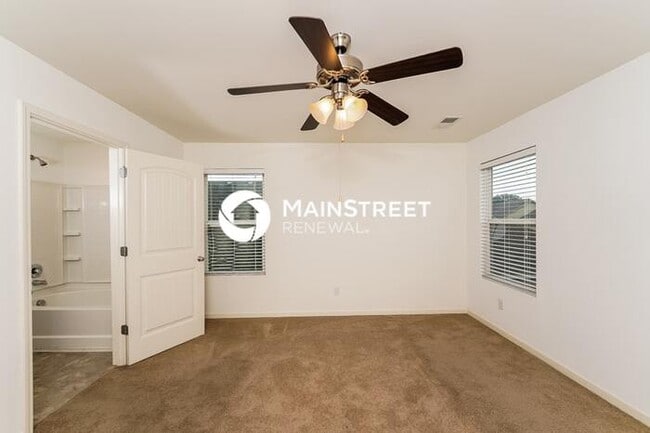 Building Photo - 4 Bedroom Pet-Friendly Home in Odenville, ...
