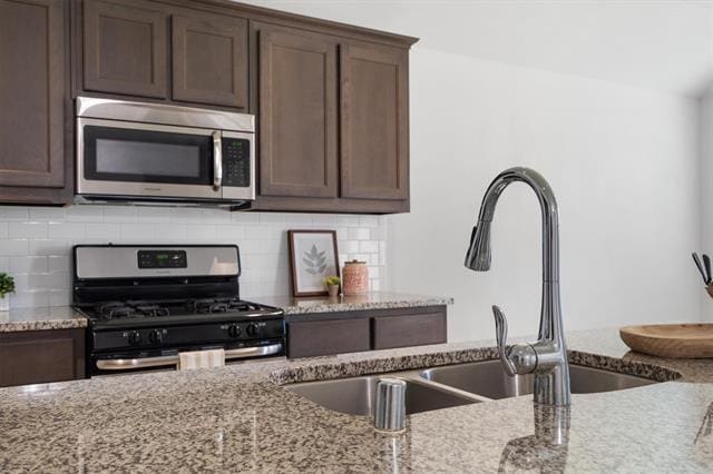 Building Photo - 1620 Meadow Trail Ln