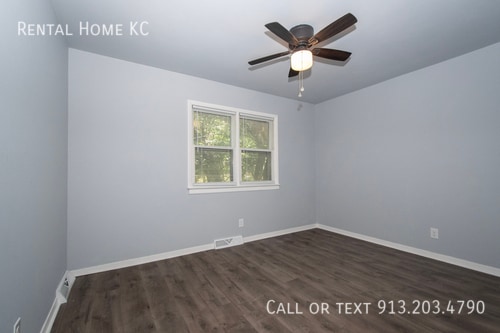 Building Photo - 7939 Robinson St