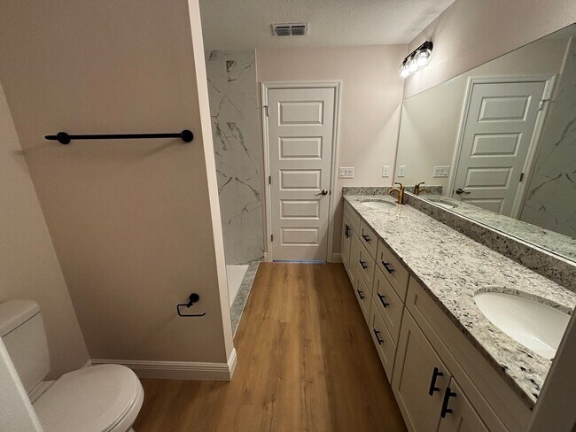 Building Photo - New 3/2 Home built in 2025