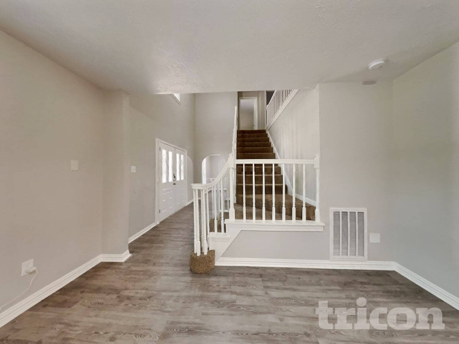 Building Photo - 2307 Hilton Head Dr
