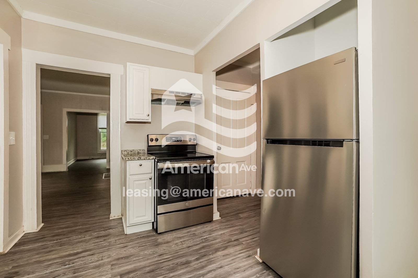 Building Photo - 691 Wooster Road North