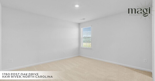 Building Photo - 1760 Post Oak Dr