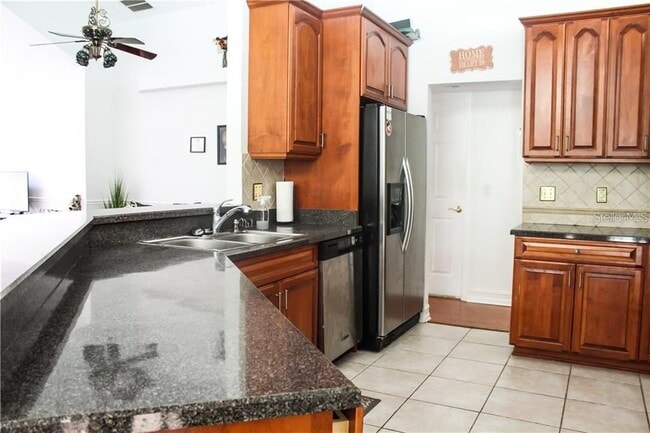 Building Photo - 2630 Stanton Hall Ct