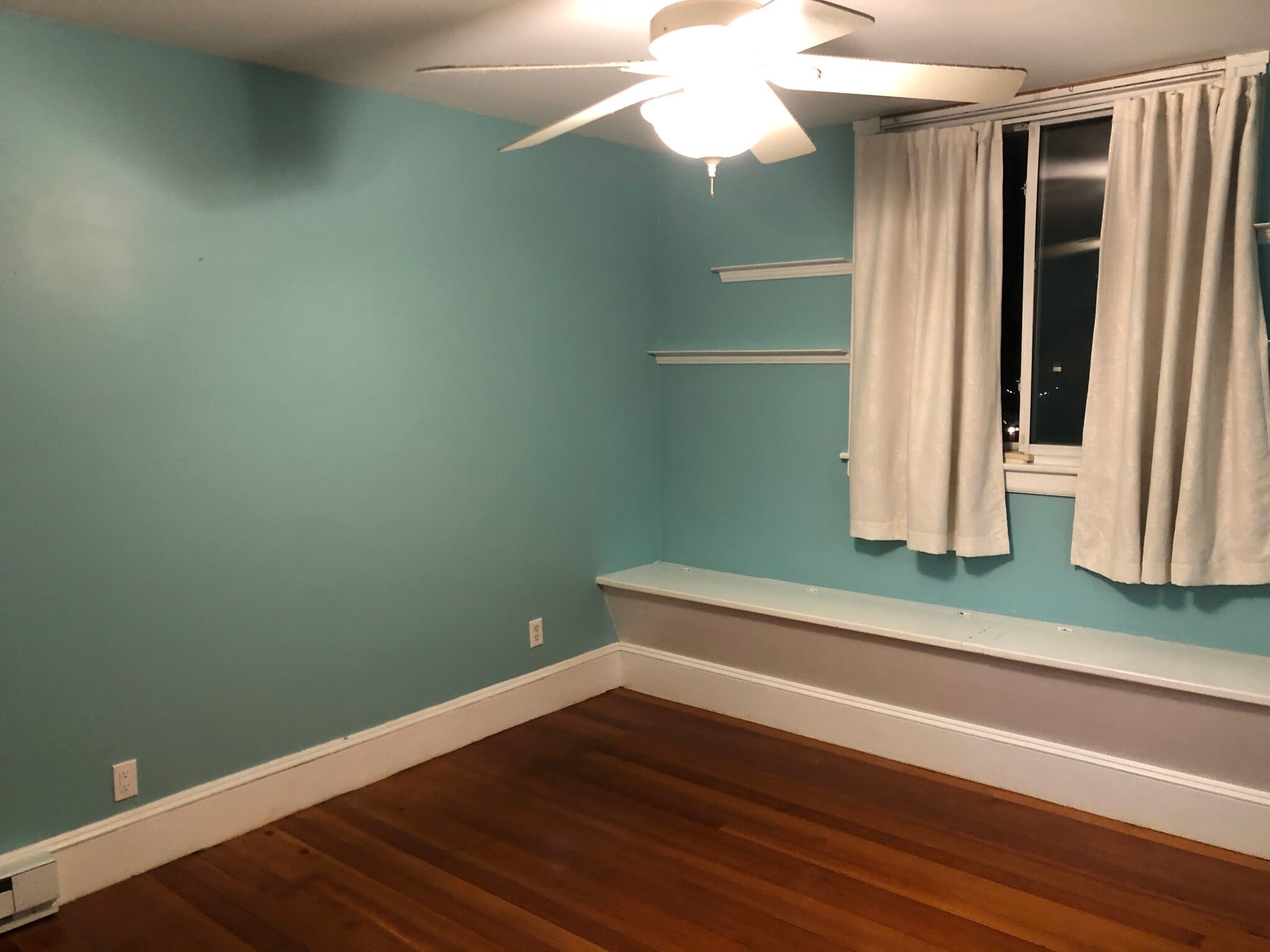 Master Bedroom - 40 Walpole St