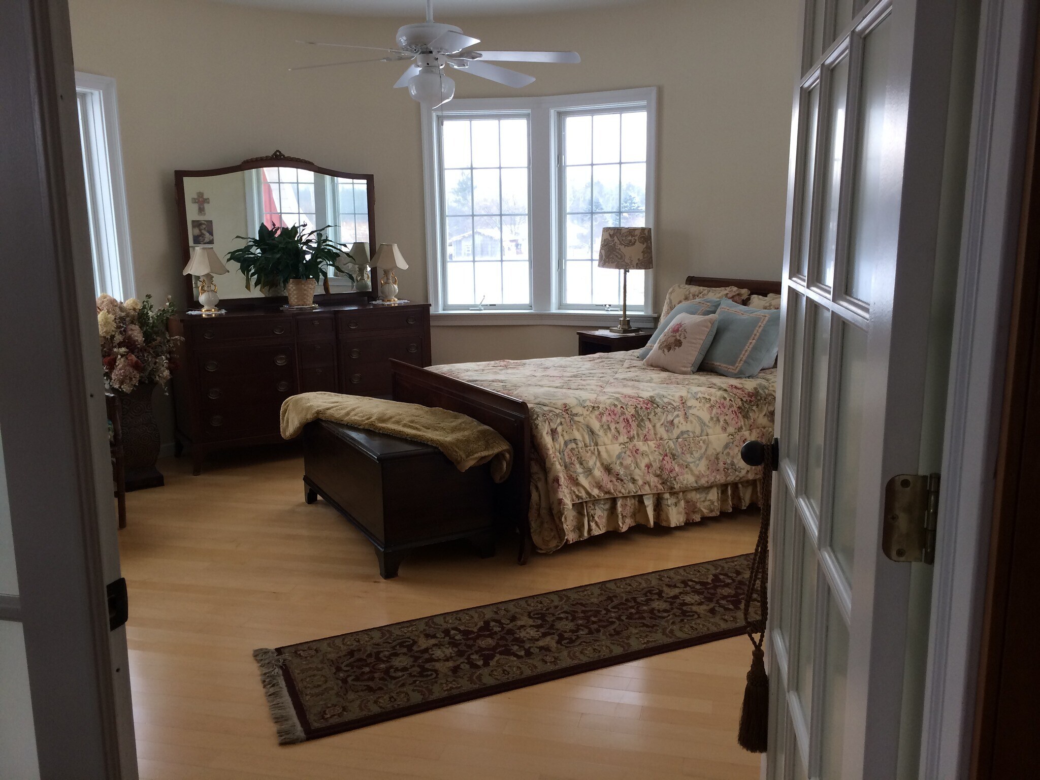 Building Photo - 369 Etna Rd