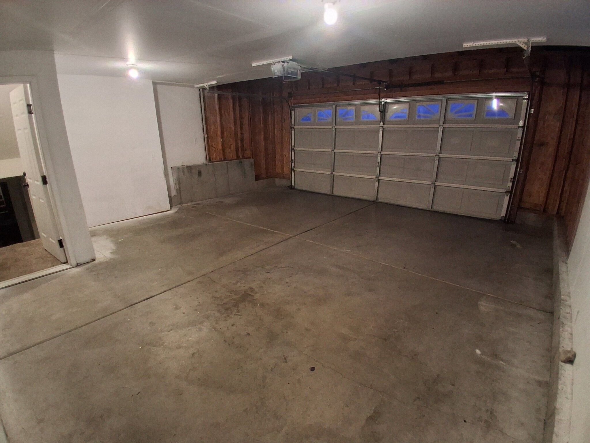 Building Photo - 5600 3100 S