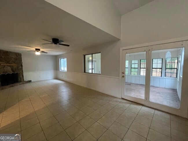 Building Photo - 1088 Riva Ridge Dr NW