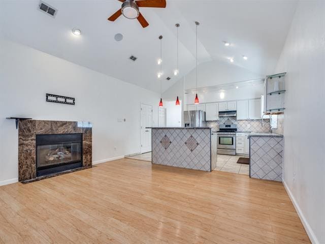 Building Photo - 7833 Hardwick Ct