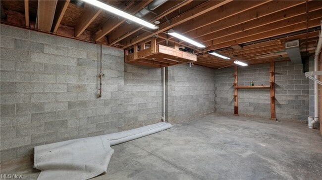 Building Photo - 158 Chelsea Cove