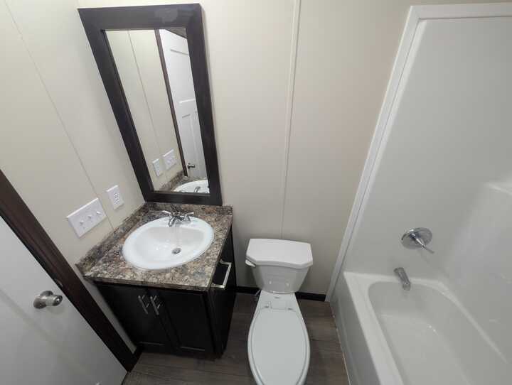 Building Photo - 16213 Normandy St