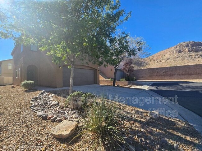 Building Photo - 9389 Black Wolf Ave