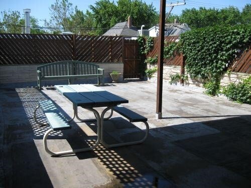 outside deck - 1415 W Devon Ave
