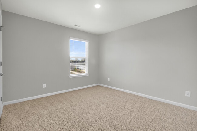 Building Photo - 2007 Minnette Cir