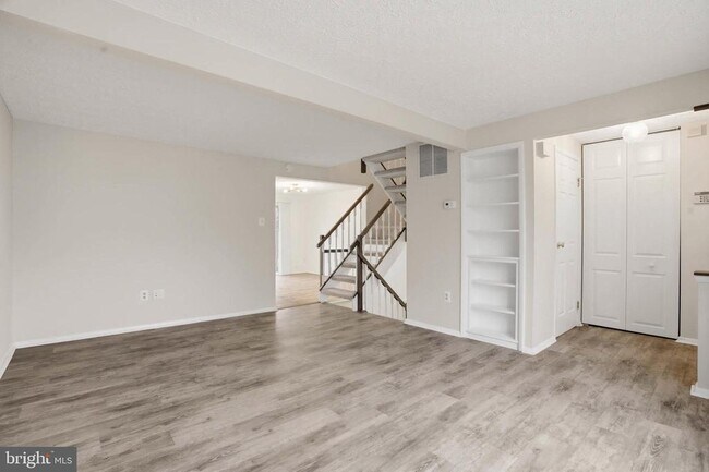 Building Photo - 7727 Eagles Head Ct