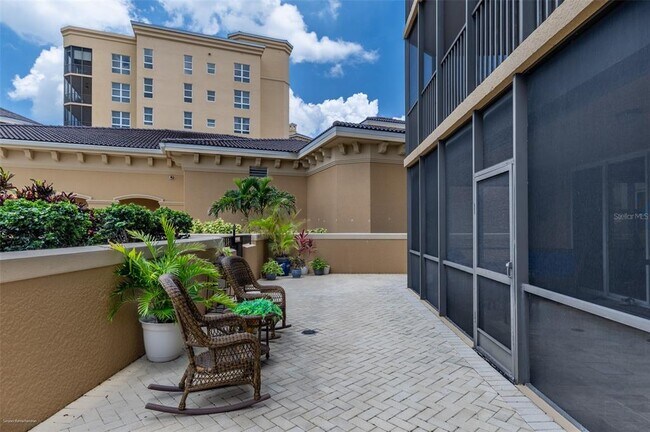 Building Photo - 3313 Sunset Key Cir