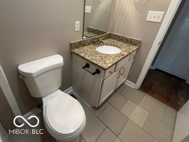 Building Photo - 945 Fox Hill Dr
