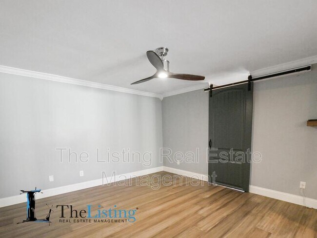 Building Photo - 8268 Burgos Ct