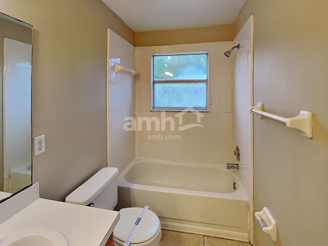 Building Photo - 4490 Brookstone Court