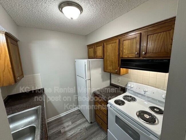 Building Photo - 1259 Petzold Dr