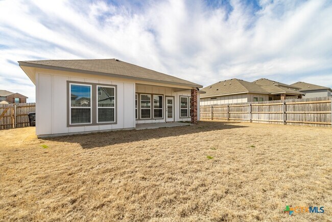 Building Photo - 5410 Friars Lp