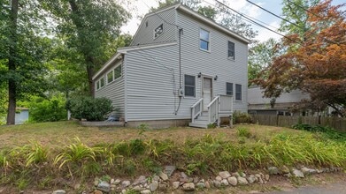 Building Photo - 12 Longfellow Rd