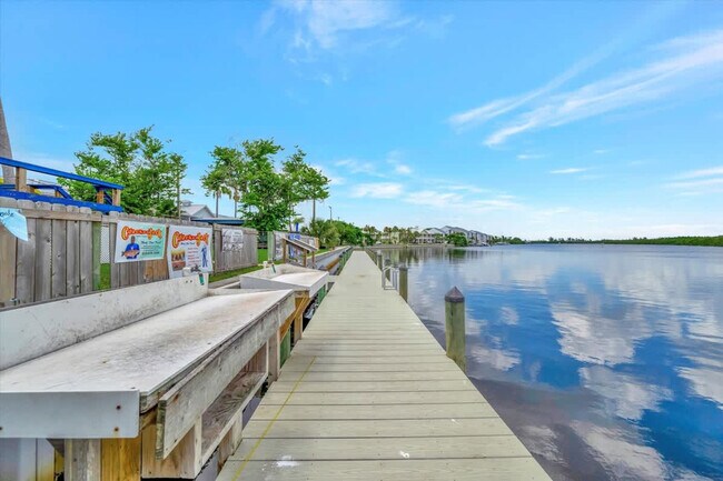 Building Photo - 611 Destiny Dr