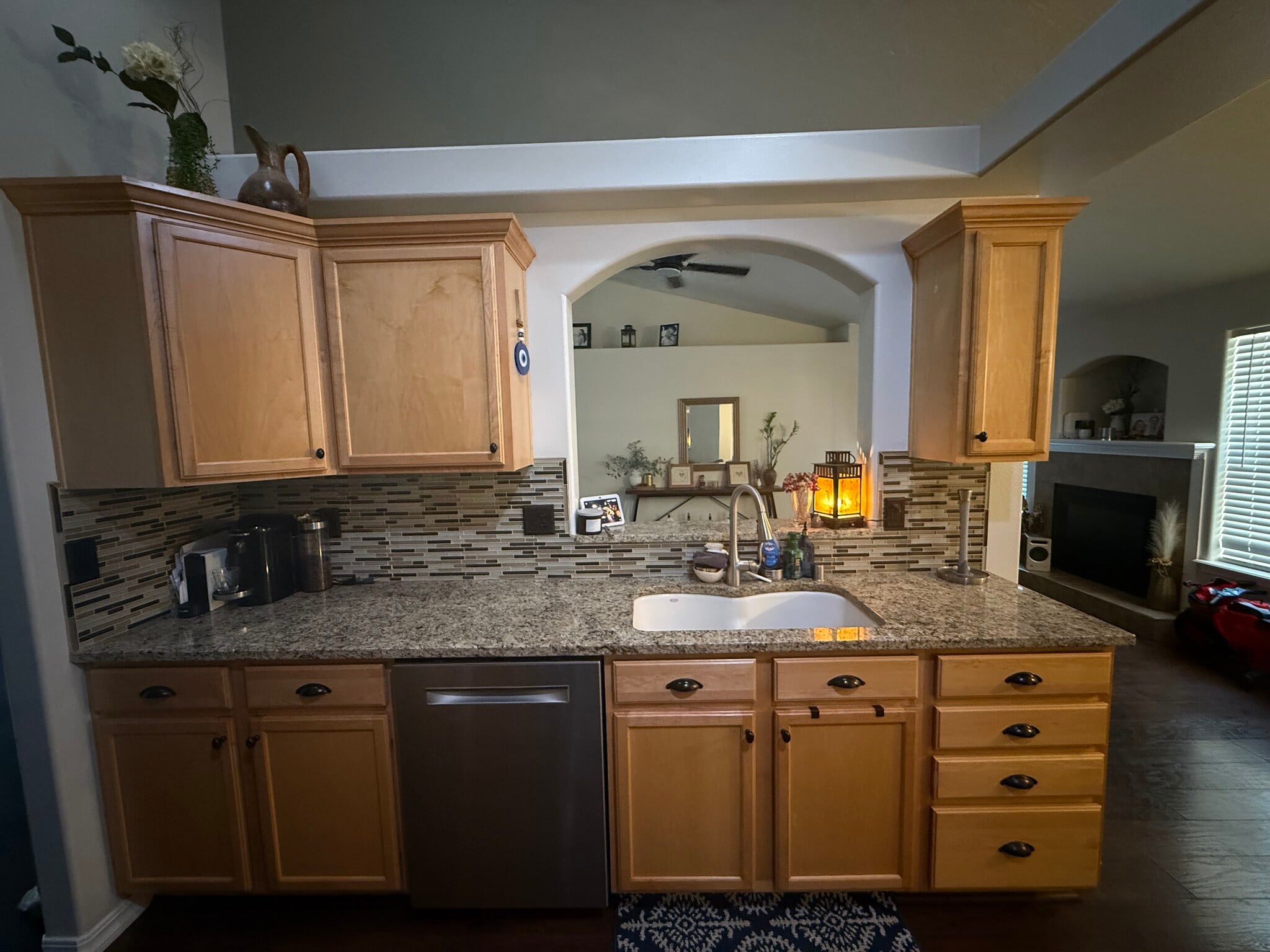 Kitchen - 420 S Penn Pl
