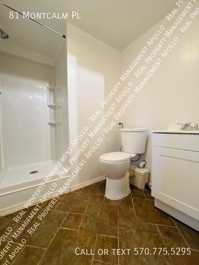 Building Photo - 81 Montcalm Pl