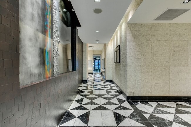 Building Photo - Luxury Furnished 2 Bed, 2 Bath Residence at The Martin with Strip & Mountain Views