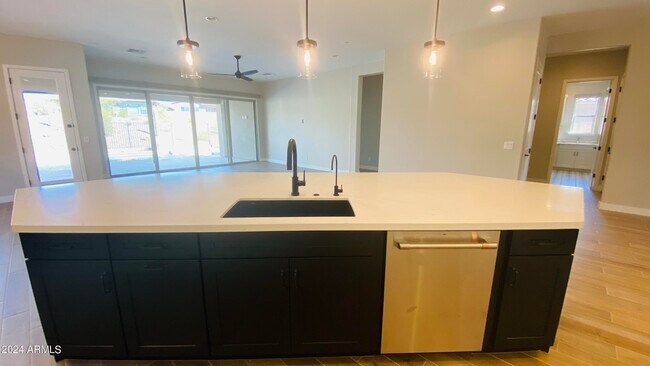 Building Photo - 13150 W Desert Frst Trl