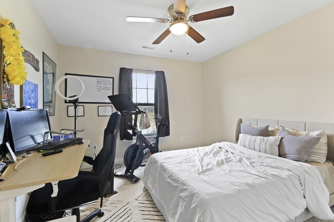 Building Photo - 5524 Sweetgum Cir