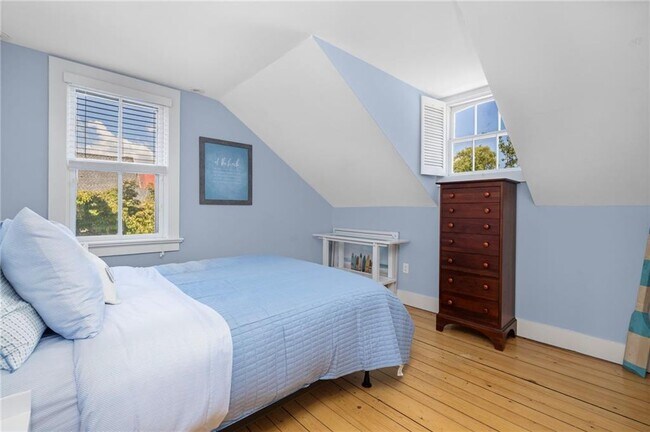 Building Photo - 36 Second St