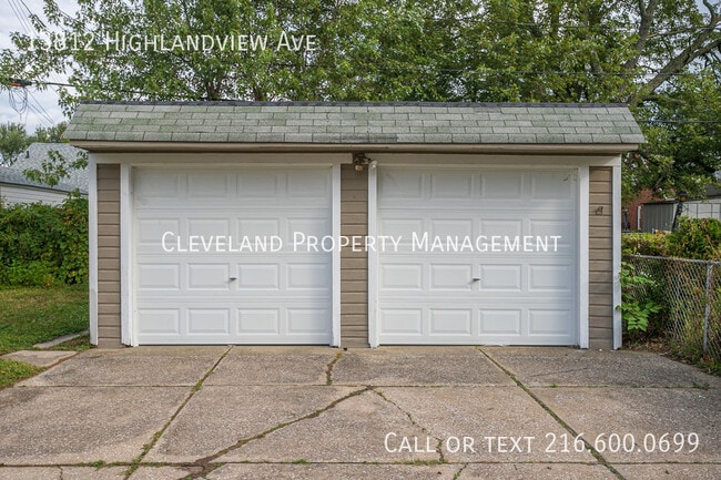 Building Photo - 13812 Highlandview Ave