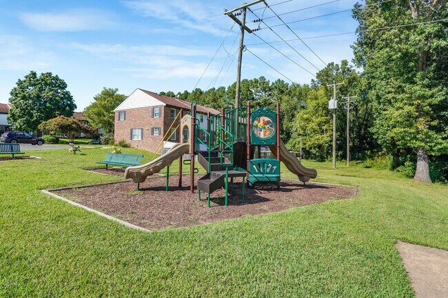 Building Photo - 334 Garfield Ct
