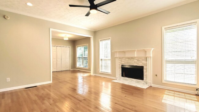 Building Photo - 25 Cherrystone Walk