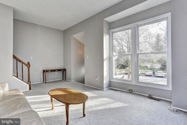 Building Photo - 3816 Bonnybridge Pl