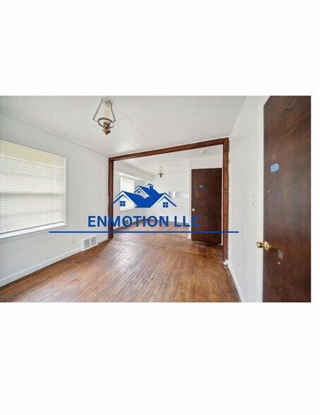 Building Photo - 17324 Salem