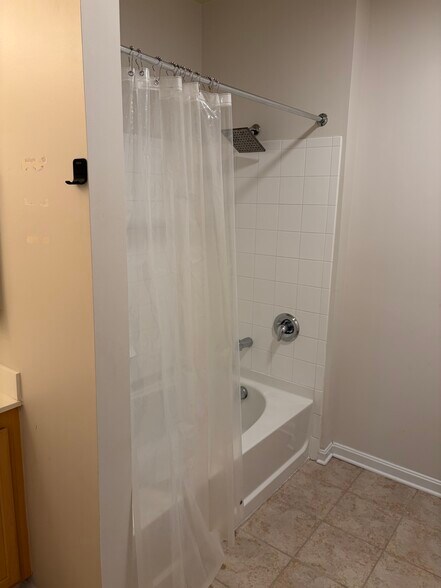 Building Photo - 2665 Prosperity Ave