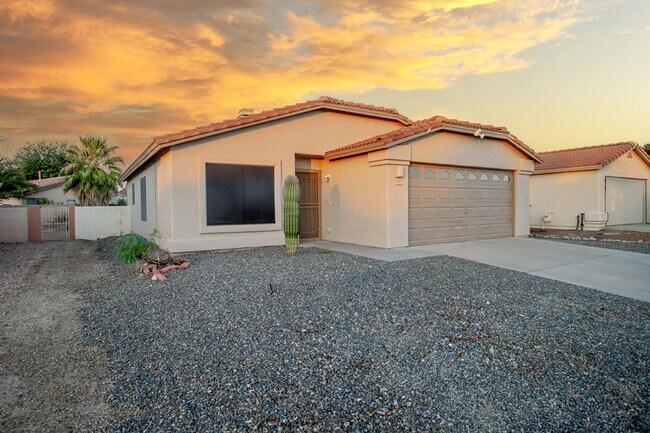 Building Photo - 6590 Tuzigoot Way