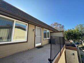 Building Photo - Beautiful & Bright 2Bd/1.5Ba Condo in Miss...