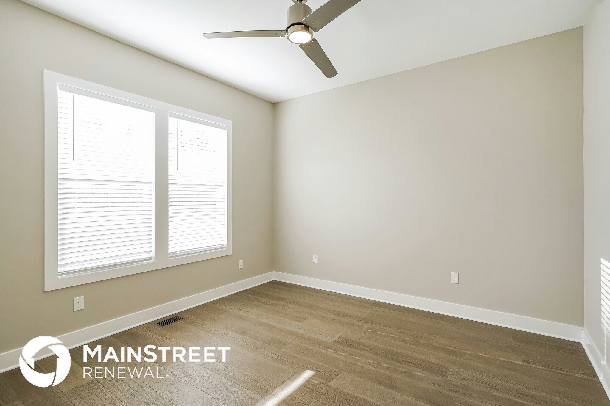 Building Photo - 922 Crescent Hill Rd