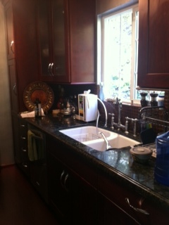 You're very attractive granite countertops and they viewed in nature! - 1857 Pandora Ave