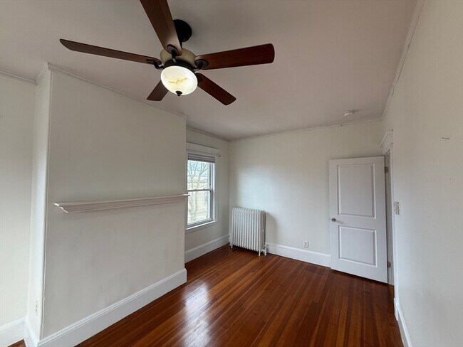 Building Photo - 221 Shurtleff St