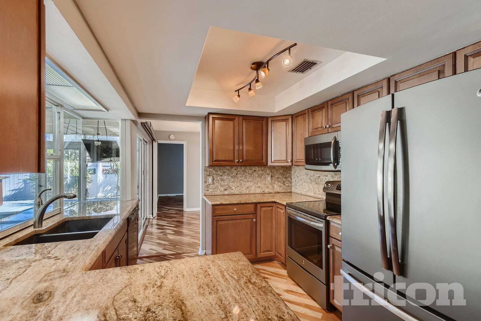 Building Photo - 1866 Belleair Rd